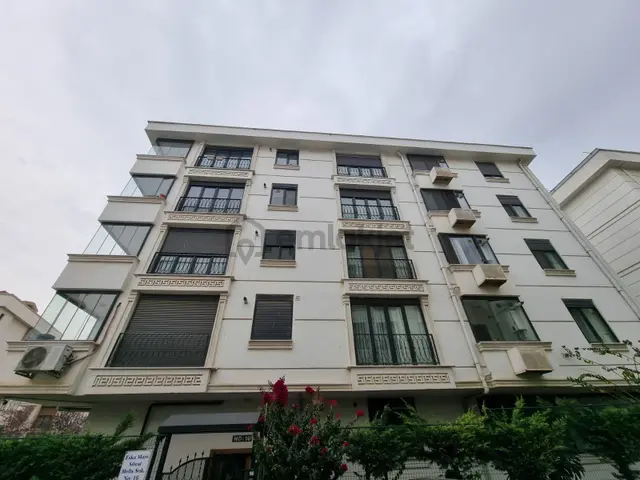 Tuzla İstasyon Mahallesi Marinaya Yakın 3+1 Dubleks Fırsat Daire 1