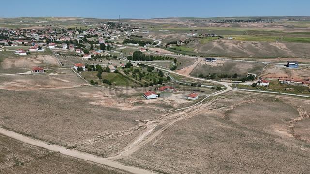 Konya / Cihanbeyli / Kelhasan Mahallesinde 372 M² Müstakil Tapulu Konut İmarlı Arsa 2