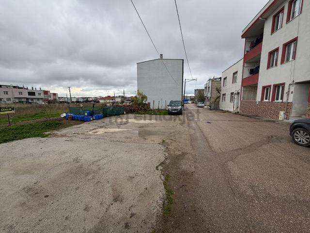9 Dairede 3 Daire Kat Karşılığı 100.yıl Mh 306m2 Satılık Arsa 4