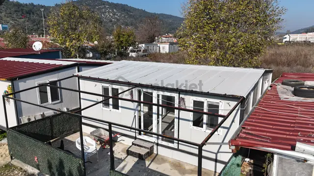 İzmir Menderes Ahmetbeylide 63 M2 Ev Noter Satışlı Denize 200 M Mesafede 5