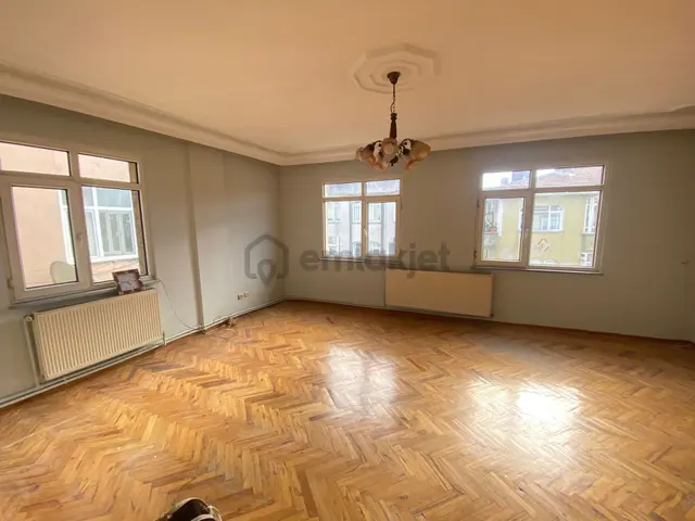 İstanbul House'dan Bahçelievler'de Merkezi Konumda 3+1 Daire 3