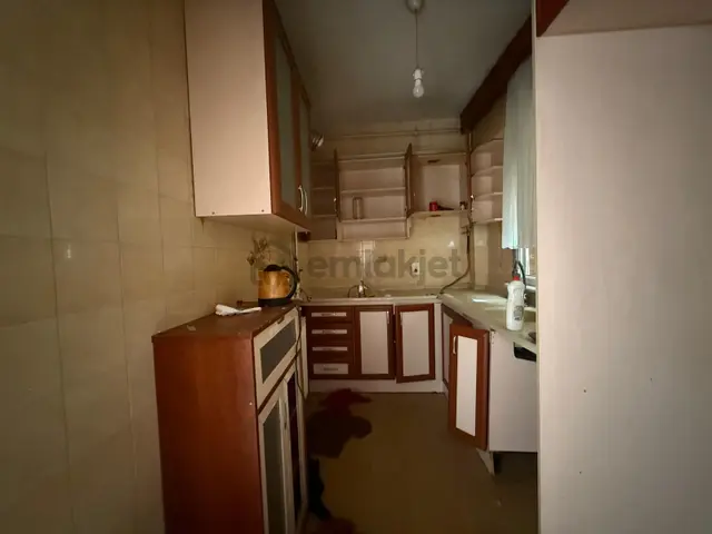 İstanbul House'dan Bahçelievler'de Merkezi Konumda 3+1 Ara Kat 3