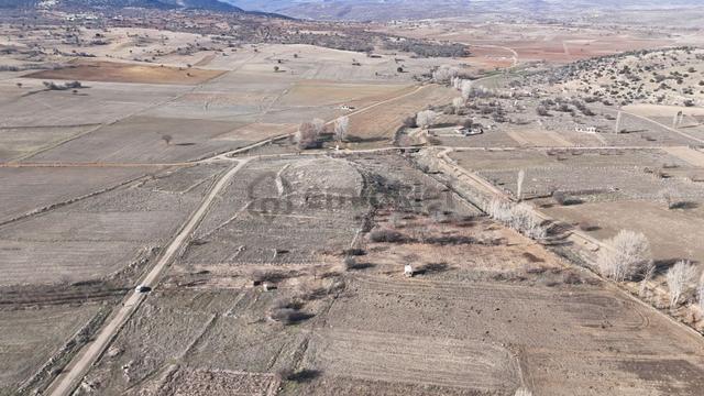 Konya / Akören / Tülce Mahallesinde 758 M² Müstakil Tapulu Tarla 2