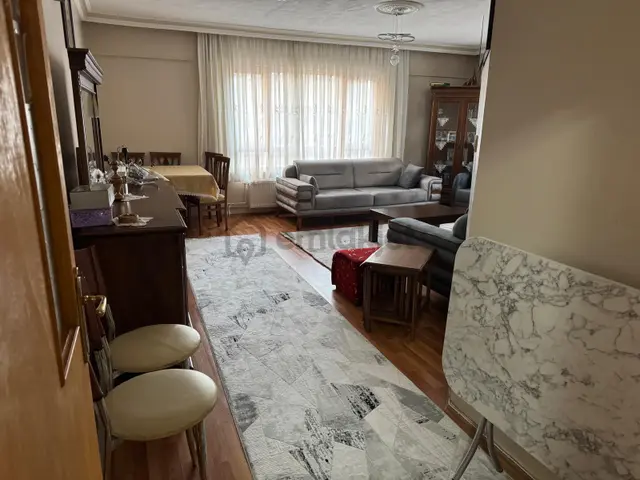 General Zeki Doğan'da Mutlu Caddesi Yakını 3+1 Satılık Daire !!! 2