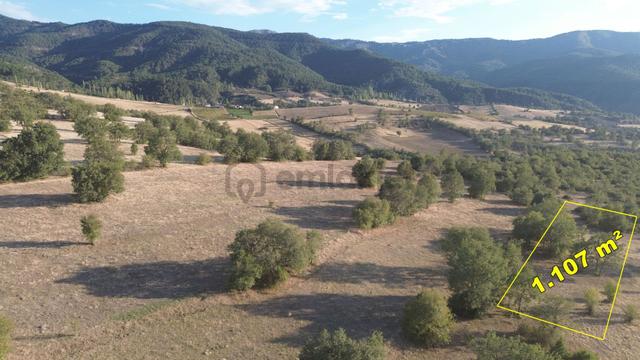 Amasya / Hamamözü / Damladere De 1.107 M² Müstakil Tarla 4