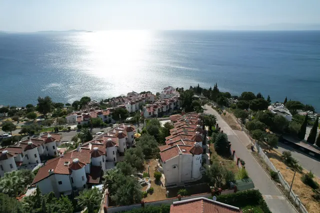 Balıkesir Gömeç Te Satılık 5 Adet Villa.denize 80 Metre Mesafede 2