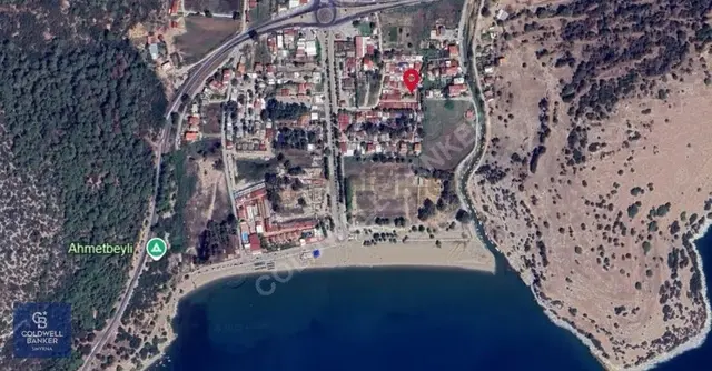 Ahmetbeyli Sahilde Denize 150m Mesafede Satılık 93m2 Bahçe 2