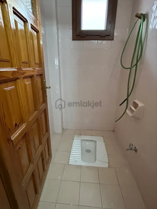 Bozyaka Hastane Civarında Doğalgazlı Arskat 2+1 Kiralık Daire Ntgayrimenkul’den 1
