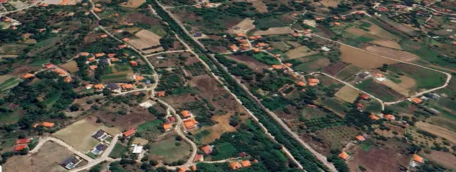 Goldhouse Dan Satılık Nif De Köy İçi İmarlı 865m2 Arsa 3