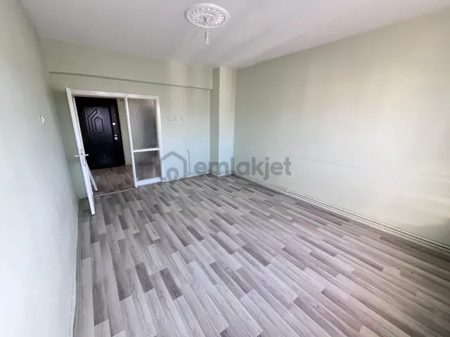 Belsin Kocatepe Mah Tranvay Güzergahında Satılık Fırsat Daire 3