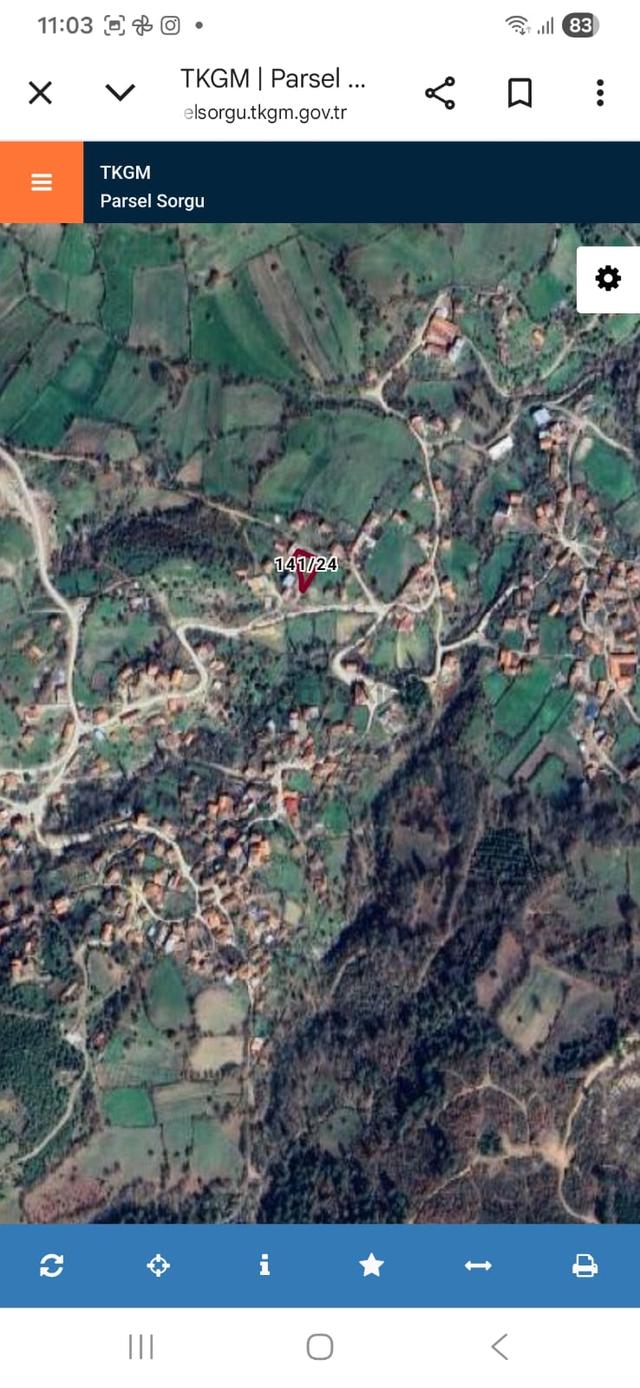 Satılık Çanakkale Yenice Öğmen Köy İçi İki Yola Cepheli 3 Adet Arsa 5