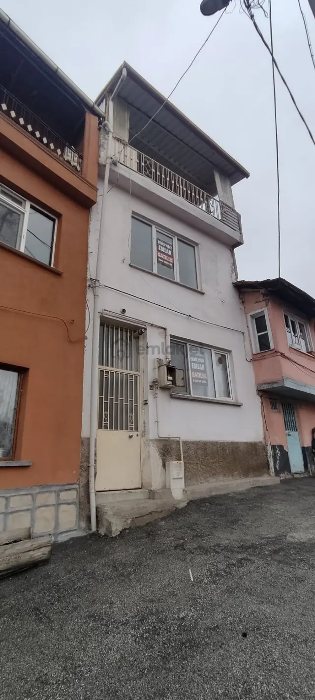 Deniz Yiğit Emlak'tan Börekçiler Mahallesinde Satılık Müstakil Ev 2