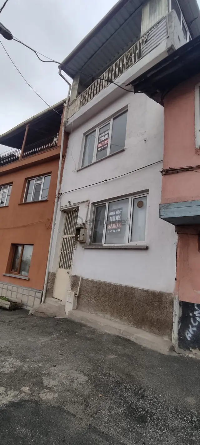 Deniz Yiğit Emlak'tan Börekçiler Mahallesinde Satılık Müstakil Ev 3