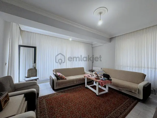 Tuzla Yayla Mh. İskanlı 2+1 85m² Asansörlü Otoparklı Ara Kat 4