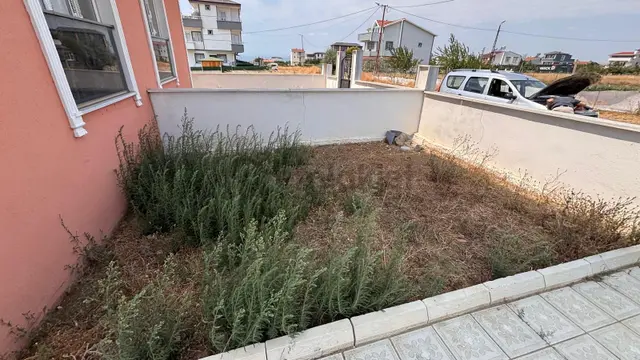Marmara Ereğlisi’nde Yaz-kış Oturuma Uygun Satılık Villa! Kanat Emlak 3