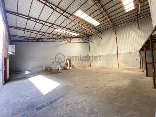 Karabağlar Cennetoğlu Mahallesinde Satılık 245 M2 İşyeri 3