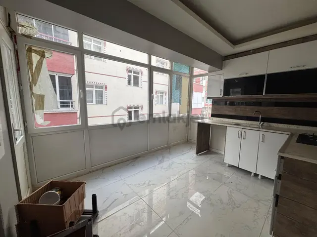 Koza Emlak'tan Pınarbaşı Mahalesin'de Ara Katta Yapılı Bağımsız 3+1 Satılık Daire 2