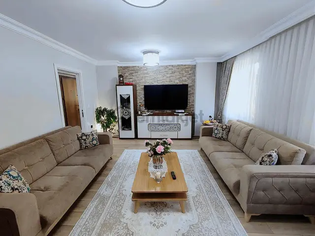 Çekmeköy Safranbolu Evleri 5+2 Satılık Dubleks Daire Acil 3