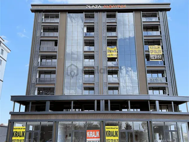 Emre Gm/den İmam Efendi Bulvarında Kapalı Otoparklı Lüks Ofis 2