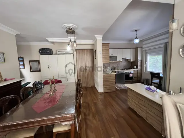 Ayvalık Cunda Da Satılık Muhtesem Villa.geniş Bahceli. 3