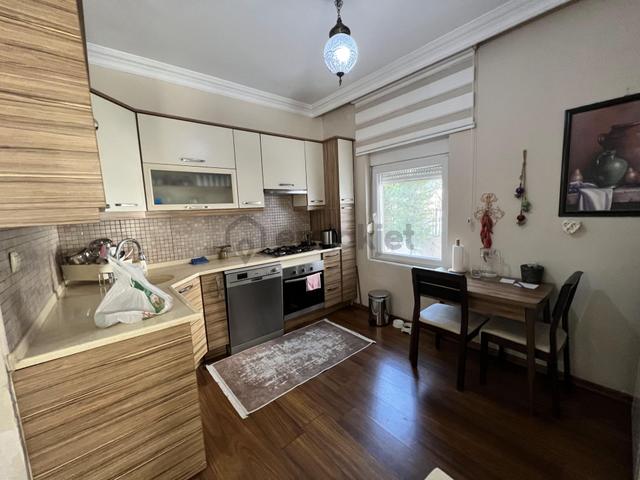 Ayvalık Cunda Da Satılık Muhtesem Villa.geniş Bahceli. 5