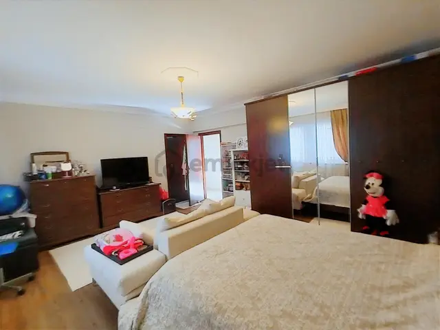 Beylikdüzü Jet Kent 1 Sitesinde Geniş 3+1 Satılık Daire 5