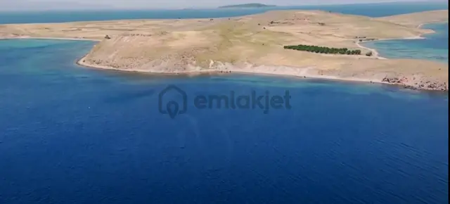 Balıkesir Ayvalık Cıplak Ada Da Satılık 3941 Metre Kare Tarla 4