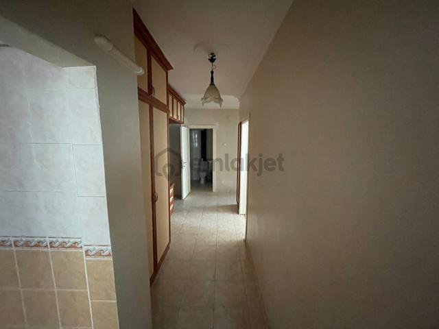 Mç Emlak'tan Akşemsettin Mah'nde Cadde Cepheli 3+1 Kiralık Daire 2