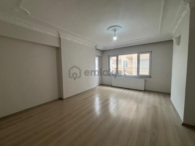 Ümraniye Dudullu'da Site İçerisinde Masrafsız Satılık 3+1 Daire 2