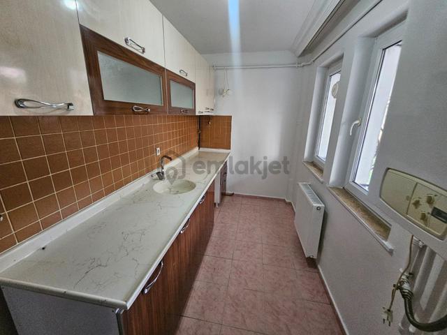 Karapürçek'te Merkezi Konumda Kilerli Masrafsız 2+1 Satılık Daire !! 4