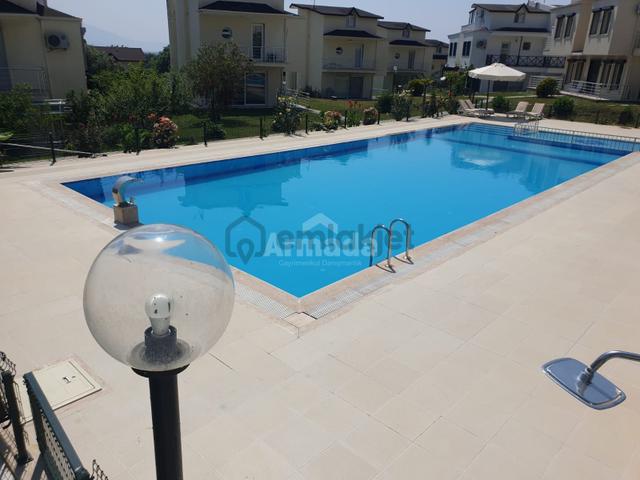 Kuşadası Caferli Cypress Valley'de 4+1 Satılık Villa 4