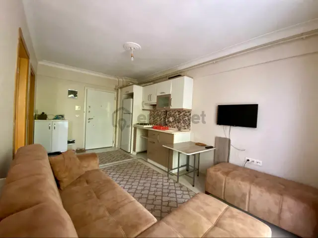 Eab’den Aydın Efeler Cumhuriyet Mahallesi’nde Eşyalı 1+1 Satılık Daire 2