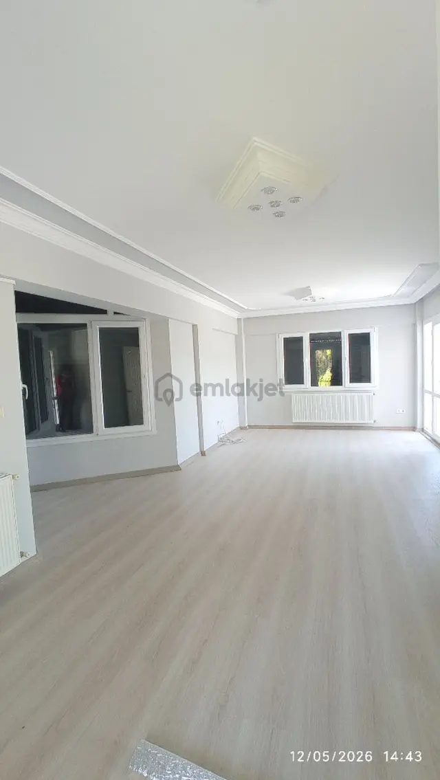 Güzelbahçe De Kolejlere Yakın Müstakil 4+1 Villa Kiralık. 4