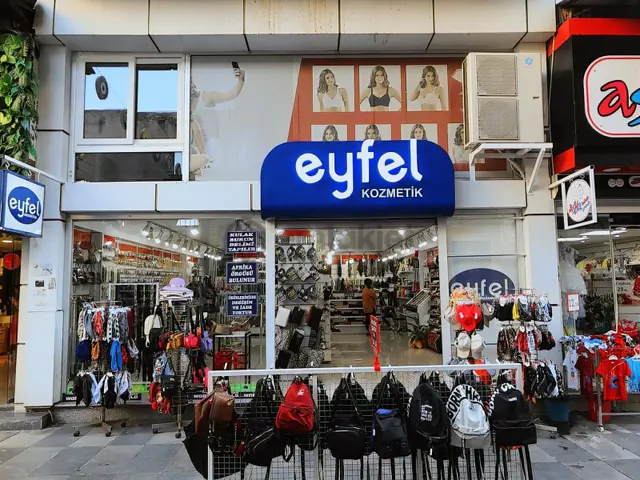 Parsel Gayrimenkul'den Mersin Çarşısı Doğu Sokağı Satılık Dükkan 1