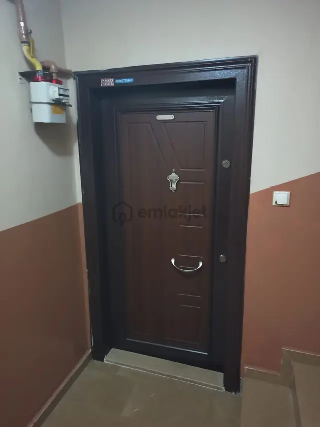 Bursa Meydancıkta Satılık 2+1 Daire 2