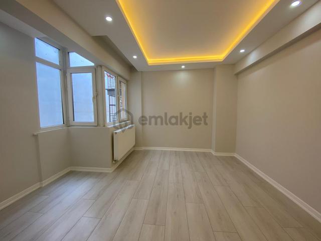 🏡ibrahim Çelebi Mahallesi 🏡 ✅3+1 120 M2 5 Katlının 3 Katı ❇️ Full Tadilatlı Balkonlu Arakat 4