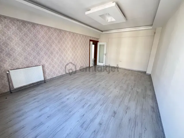 Serkent Ana Cadde Üstü Sıfır Ayarında Fırsat Lüx Daire Serkent Ana Cadde Üstü Sıfır Ayarında Fırsat Lüx Daire