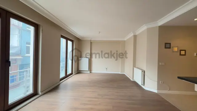 Başokur'dan Beşiktaş Vişnezade Mh.yeni Bina,da Satılık 2+1 Daire 3