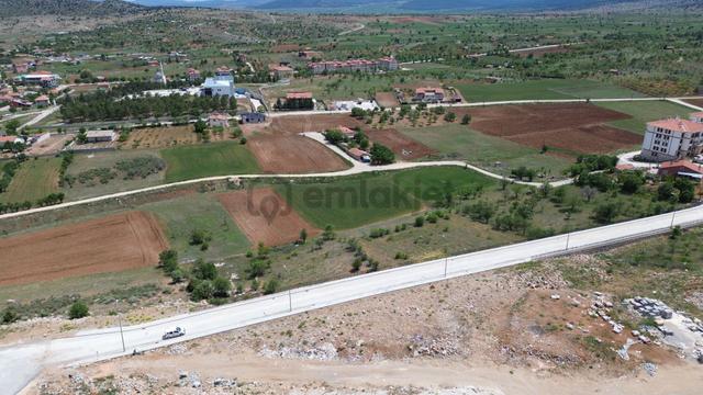 Konya / Akören / Ağalar Mahallesinde 854 M² Müstakil Tapulu Konut İmarlı Arsa 2