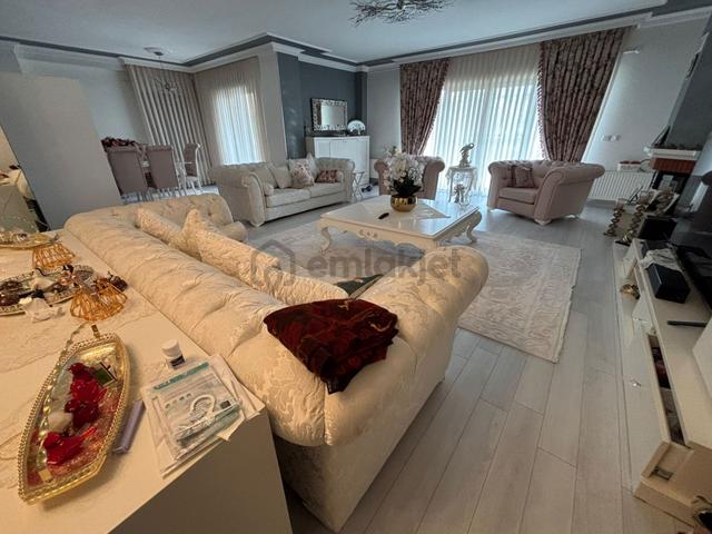 Molla Team'den Bahçeşehir'de Lüx Villa 5