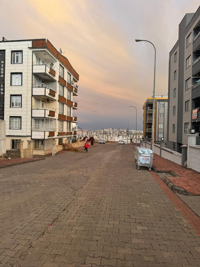 Maşuk Batıkent Te Memurdan Kiracılı 1+1 2 Yaş Daire 5