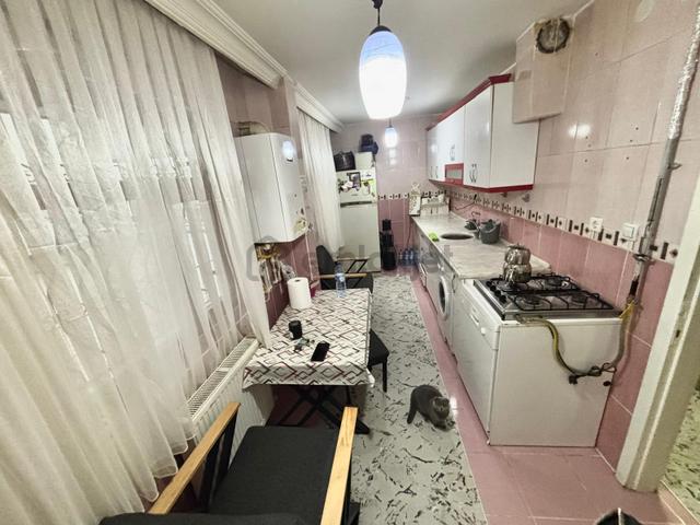 Keçiören Kanuni Mah Yüksek Giriş 2+1 Cepheleri Açık Asansörlü 4