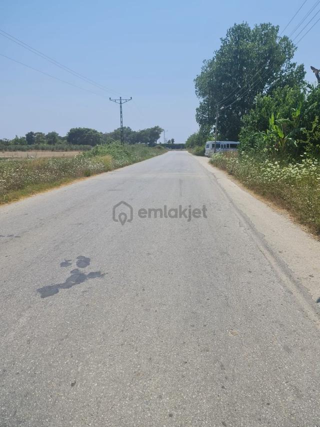 Kızılot Mahallesinde 1. Dönüm Hisseli Satılık Tarla 3