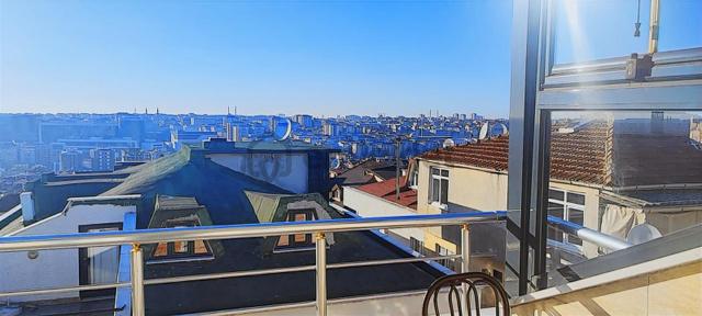 Dubleks Siyavuşpaşada Asansörlü 2015 Yapımı 155m2 4+1 Kombili 2