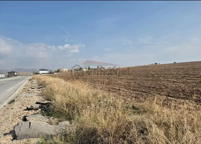 Güvenay - Çorum Silmkent Vefa Sitesi Civarı Satılık Villa Arsası 5