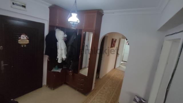 Atanora Vadiden İlkerde Ara Kat Full Manzaralı Cadde Yakını 3+1 5