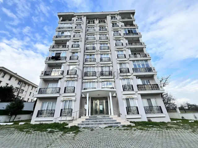 Savoy Residence'de Full Eşyalı Arakat 1+1 Satılık Daire 2