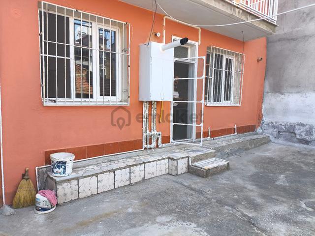 Oğuz Toli Emlaktan Kiralık Yenice Mahallesi Doğalgazlı 3+1 Bahceli Zemin Kat Daire 1