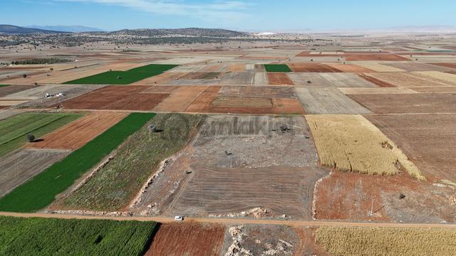 Konya / Akören / Karahüyük Mahallesinde 2.303 M² Müstakil Tarla 5