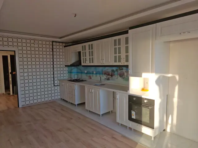 Başpınar'da Çok Katlı Sitede Full Yapılı 150 M2 3+1 5.kat Satılık Daire !! 1